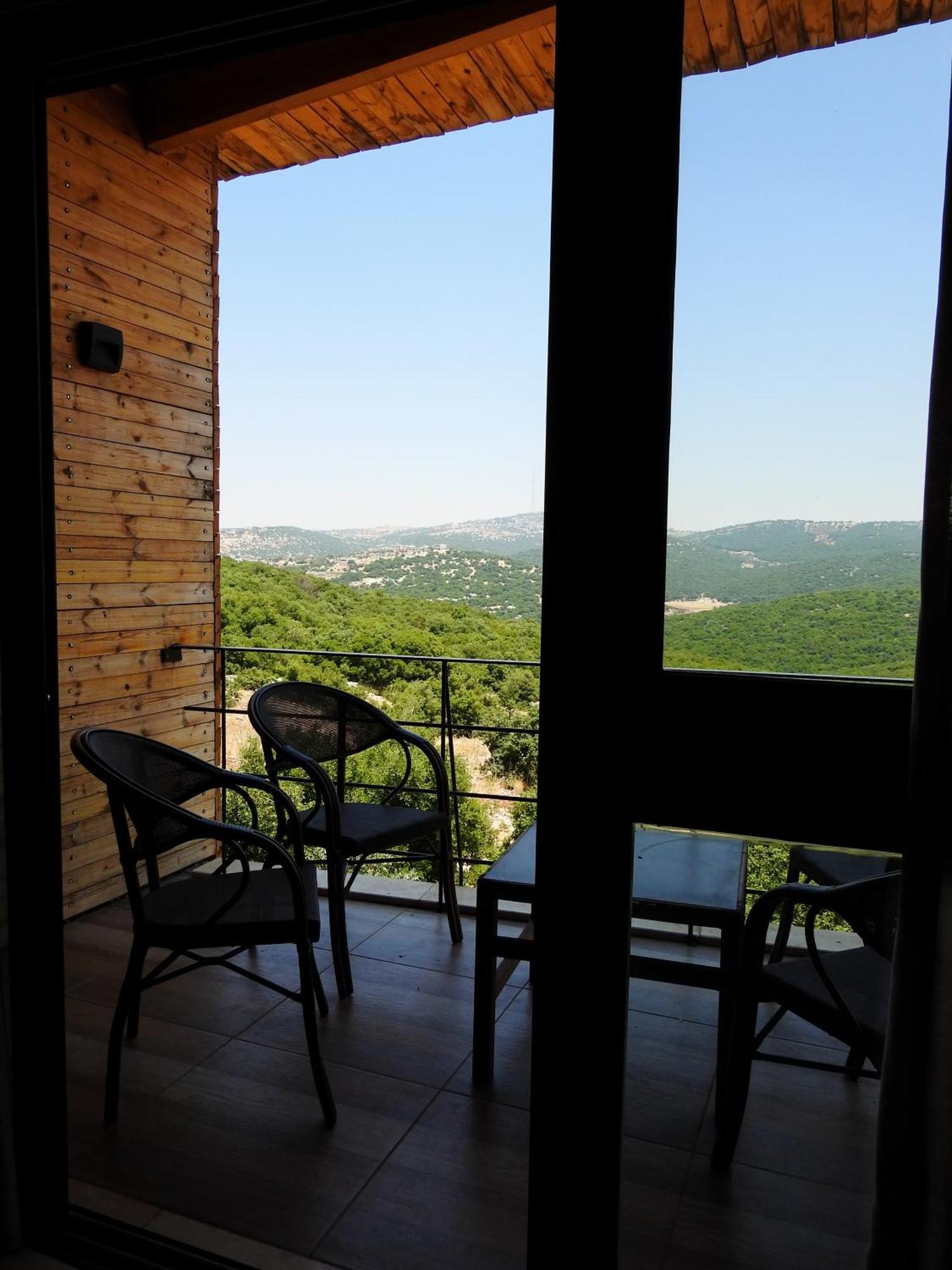 Готель Ajloun Forest Reserve Екстер'єр фото